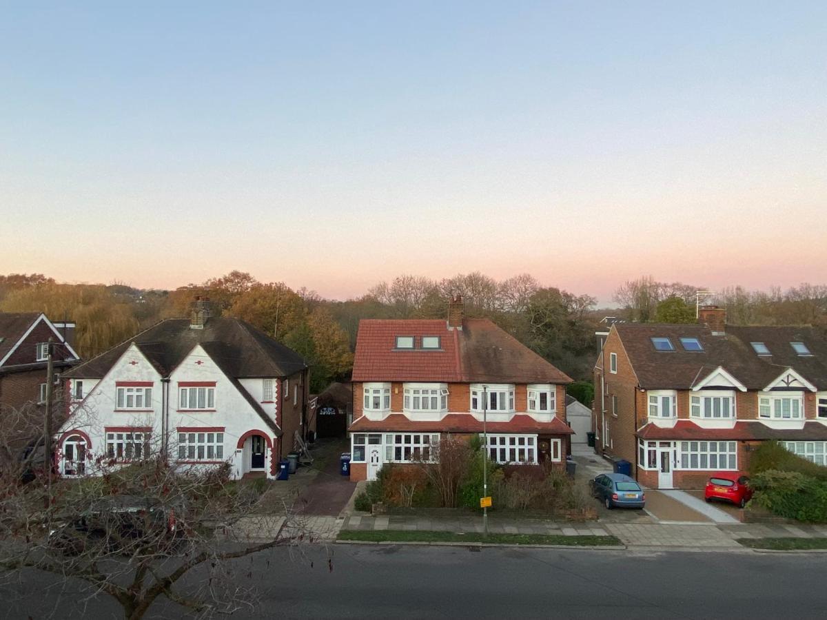 Totteridge Quiet North London - 2 X Double Bedrooms - Close To Station And 20Mins Central London מראה חיצוני תמונה