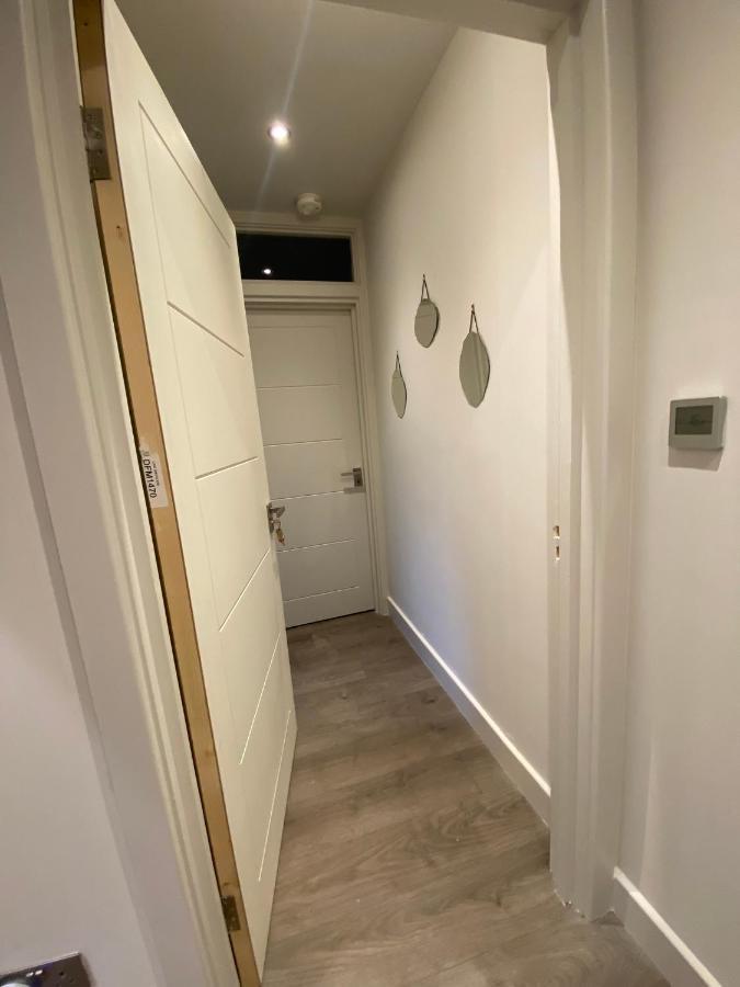 Totteridge Quiet North London - 2 X Double Bedrooms - Close To Station And 20Mins Central London מראה חיצוני תמונה